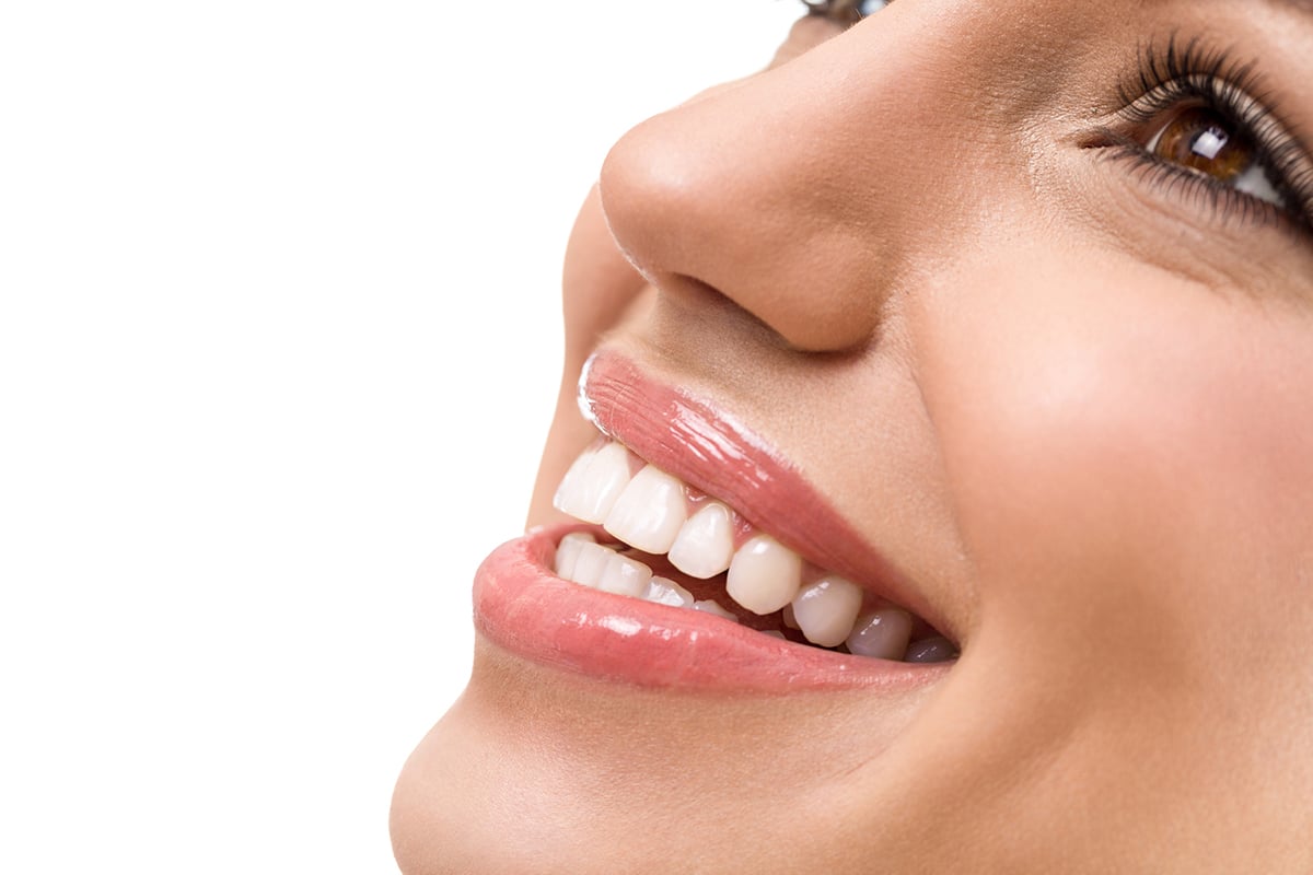 Porcelain vs composite veneers which is right for your smile in north andover blog